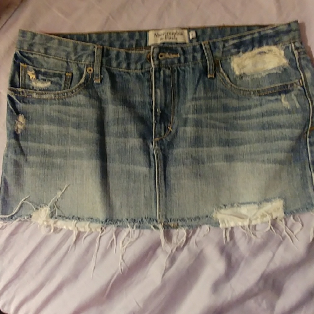Abercrombie mini skirt